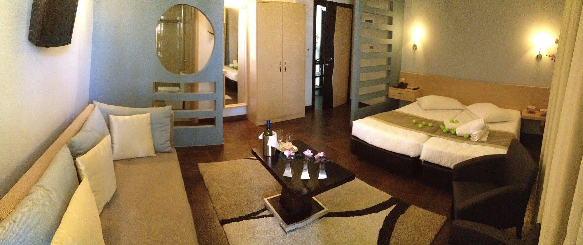 Hotel Ifigenia Leptokaryá Extérieur photo
